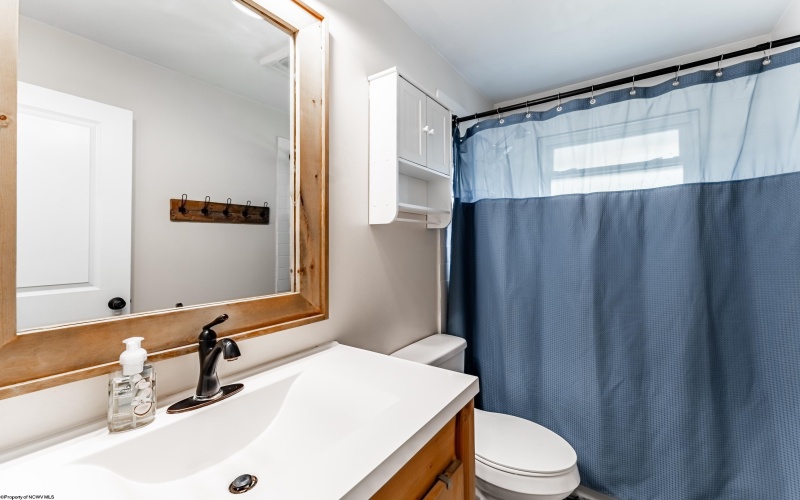 1224 Carlisle Avenue, Morgantown, West Virginia 26505, 3 Bedrooms Bedrooms, 8 Rooms Rooms,2 BathroomsBathrooms,Single Family Detached,For Sale,Carlisle,10160925