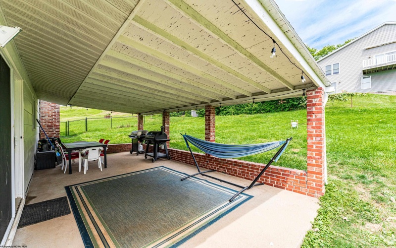 1224 Carlisle Avenue, Morgantown, West Virginia 26505, 3 Bedrooms Bedrooms, 8 Rooms Rooms,2 BathroomsBathrooms,Single Family Detached,For Sale,Carlisle,10160925