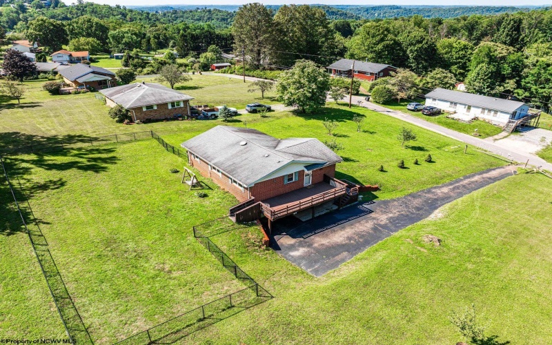 36 Plantation Drive, Morgantown, West Virginia 26508, 3 Bedrooms Bedrooms, 6 Rooms Rooms,1 BathroomBathrooms,Single Family Detached,For Sale,Plantation,10160926