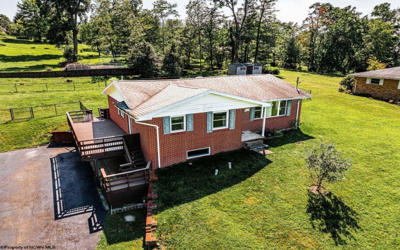 36 Plantation Drive, Morgantown, West Virginia 26508, 3 Bedrooms Bedrooms, 6 Rooms Rooms,1 BathroomBathrooms,Single Family Detached,For Sale,Plantation,10160926