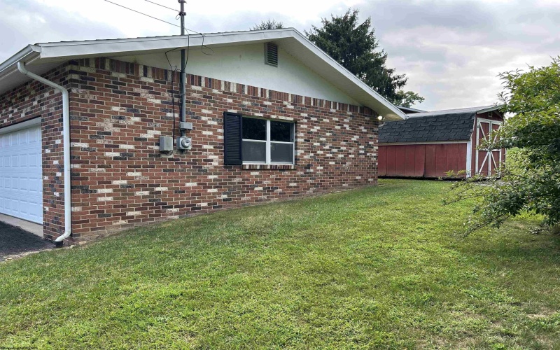 2314 Circle Drive, Morgantown, West Virginia 26505, 4 Bedrooms Bedrooms, 7 Rooms Rooms,2 BathroomsBathrooms,Single Family Detached,For Sale,Circle,10160927