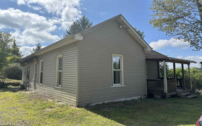 6244 Barbour County Highway, Belington, West Virginia 26250, 2 Bedrooms Bedrooms, 5 Rooms Rooms,1 BathroomBathrooms,Single Family Detached,For Sale,Barbour County,10160930