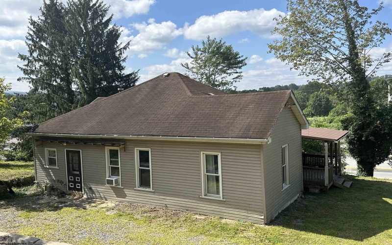 6244 Barbour County Highway, Belington, West Virginia 26250, 2 Bedrooms Bedrooms, 5 Rooms Rooms,1 BathroomBathrooms,Single Family Detached,For Sale,Barbour County,10160930