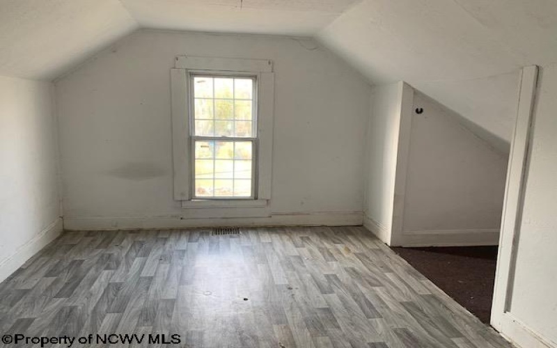 177 Serpell Avenue, Belington, West Virginia 26250, 2 Bedrooms Bedrooms, 7 Rooms Rooms,1 BathroomBathrooms,Single Family Detached,For Sale,Serpell,10160934