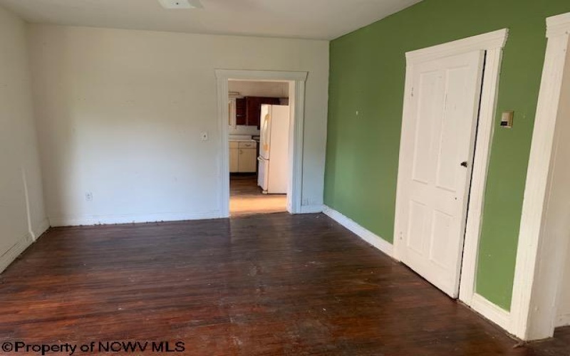 177 Serpell Avenue, Belington, West Virginia 26250, 2 Bedrooms Bedrooms, 7 Rooms Rooms,1 BathroomBathrooms,Single Family Detached,For Sale,Serpell,10160934