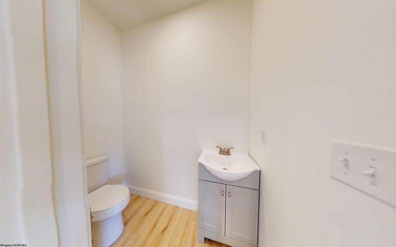 122 Marion Street, Fairmont, West Virginia 26554, 3 Bedrooms Bedrooms, 8 Rooms Rooms,1 BathroomBathrooms,Single Family Detached,For Sale,Marion,10160935