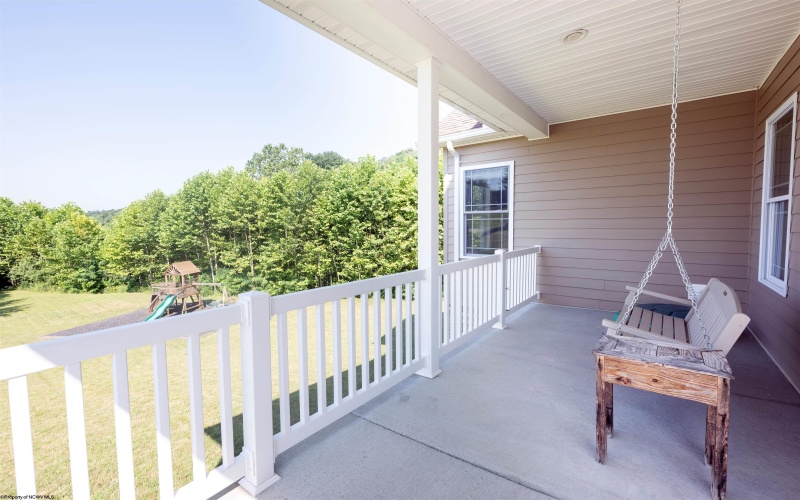 313 Salonika Drive, Morgantown, West Virginia 26508, 5 Bedrooms Bedrooms, 12 Rooms Rooms,4 BathroomsBathrooms,Single Family Detached,For Sale,Salonika,10160945
