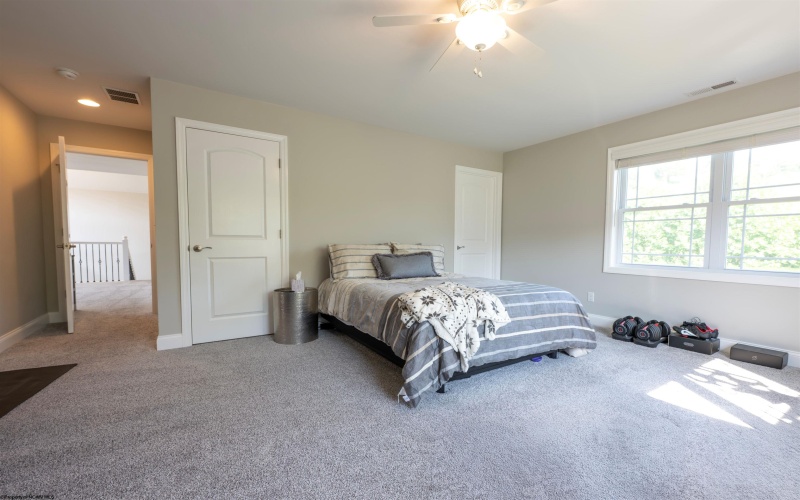 313 Salonika Drive, Morgantown, West Virginia 26508, 5 Bedrooms Bedrooms, 12 Rooms Rooms,4 BathroomsBathrooms,Single Family Detached,For Sale,Salonika,10160945