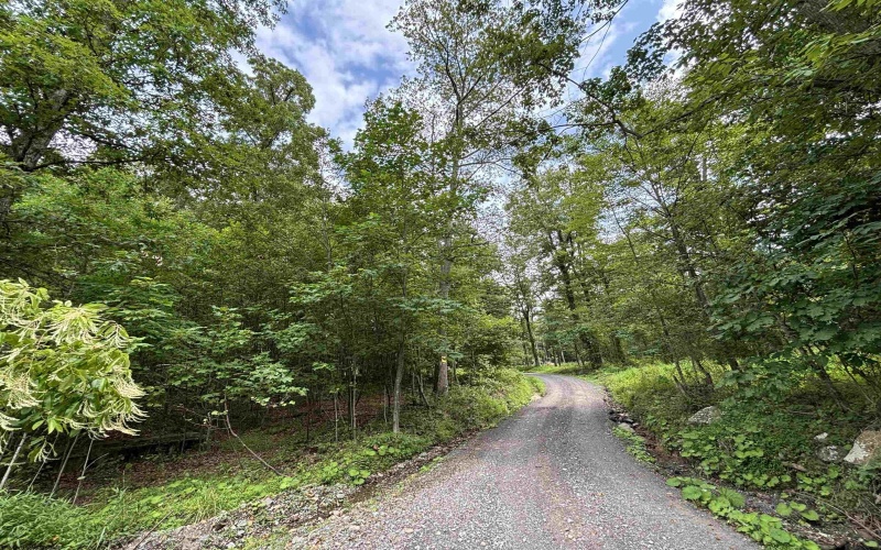 00 Mayfield Road, Morgantown, West Virginia 26508, ,Lots/land,For Sale,Mayfield,10160942