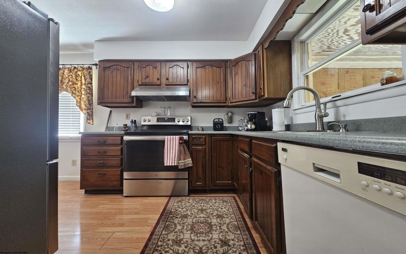 13 Church Fork Road, Hundred, West Virginia 26575, 4 Bedrooms Bedrooms, 8 Rooms Rooms,2 BathroomsBathrooms,Single Family Detached,For Sale,Church Fork,10160943