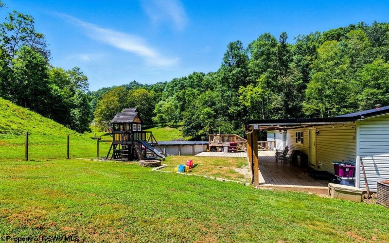 3001 Chapel Road, Gassaway, West Virginia 26624, 4 Bedrooms Bedrooms, 11 Rooms Rooms,2 BathroomsBathrooms,Single Family Detached,For Sale,Chapel,10160941