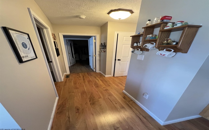 18 Northview Drive, Elkins, West Virginia 26241, 3 Bedrooms Bedrooms, 8 Rooms Rooms,2 BathroomsBathrooms,Single Family Detached,For Sale,Northview,10160963