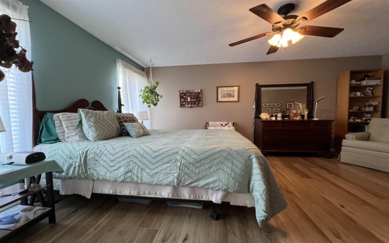 18 Northview Drive, Elkins, West Virginia 26241, 3 Bedrooms Bedrooms, 8 Rooms Rooms,2 BathroomsBathrooms,Single Family Detached,For Sale,Northview,10160963