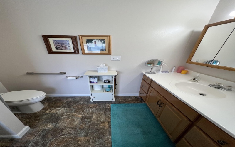 18 Northview Drive, Elkins, West Virginia 26241, 3 Bedrooms Bedrooms, 8 Rooms Rooms,2 BathroomsBathrooms,Single Family Detached,For Sale,Northview,10160963