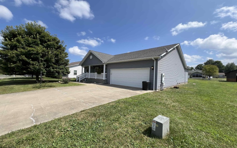 18 Northview Drive, Elkins, West Virginia 26241, 3 Bedrooms Bedrooms, 8 Rooms Rooms,2 BathroomsBathrooms,Single Family Detached,For Sale,Northview,10160963