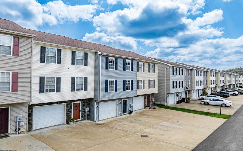 138 Eagle Drive, Maidsville, West Virginia 26541, 3 Bedrooms Bedrooms, 5 Rooms Rooms,1 BathroomBathrooms,Single Family Attached,For Sale,Eagle,10160957