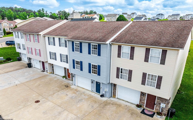 138 Eagle Drive, Maidsville, West Virginia 26541, 3 Bedrooms Bedrooms, 5 Rooms Rooms,1 BathroomBathrooms,Single Family Attached,For Sale,Eagle,10160957