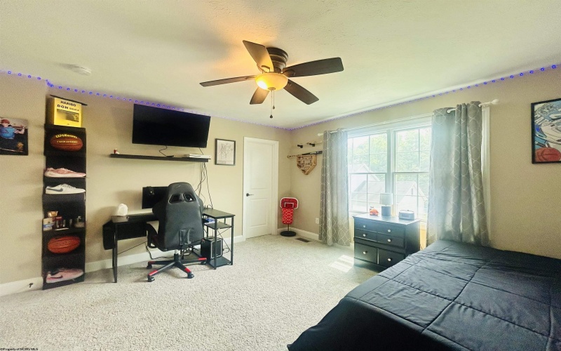 1107 Bailey Circle, Morgantown, West Virginia 26508, 5 Bedrooms Bedrooms, 9 Rooms Rooms,3 BathroomsBathrooms,Single Family Detached,For Sale,Bailey,10160961