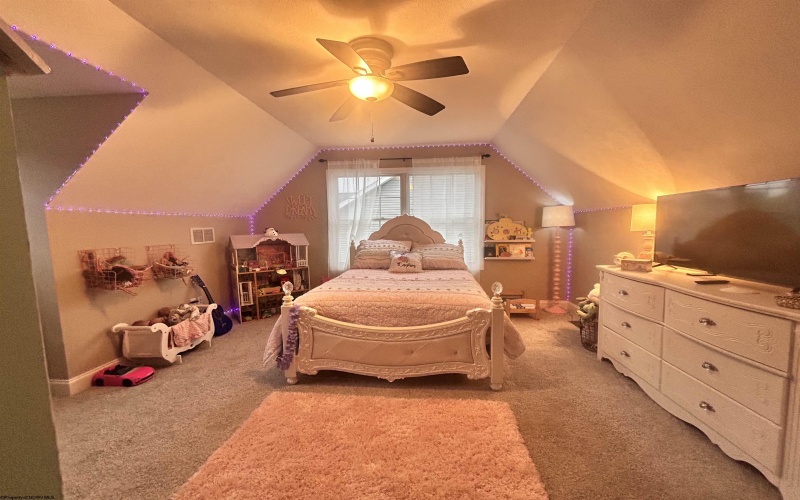 1107 Bailey Circle, Morgantown, West Virginia 26508, 5 Bedrooms Bedrooms, 9 Rooms Rooms,3 BathroomsBathrooms,Single Family Detached,For Sale,Bailey,10160961