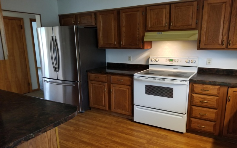 632 Lawman Avenue, Bridgeport, West Virginia 26330, 3 Bedrooms Bedrooms, 8 Rooms Rooms,2 BathroomsBathrooms,Single Family Detached,For Sale,Lawman,10157632