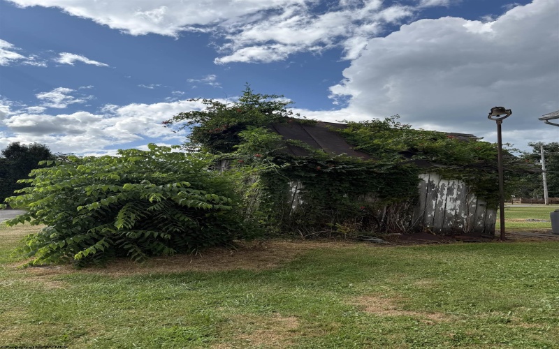 676 Main Street, Beverly, West Virginia 26253, 4 Bedrooms Bedrooms, 11 Rooms Rooms,1 BathroomBathrooms,Single Family Detached,For Sale,Main,10160964