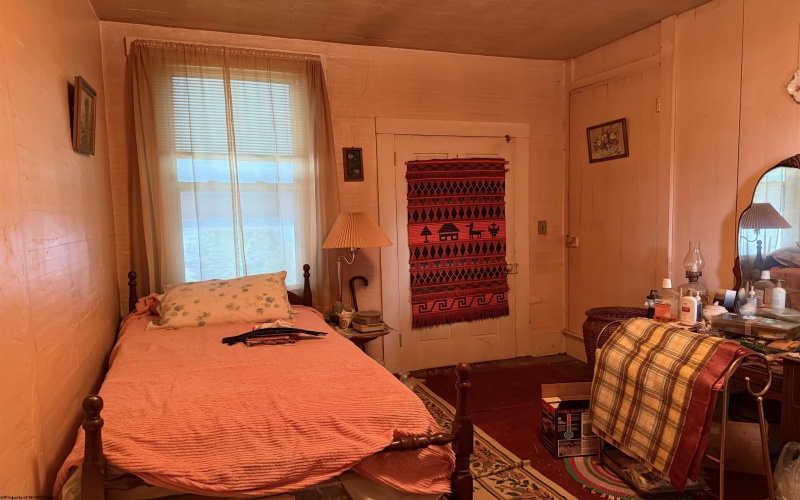 676 Main Street, Beverly, West Virginia 26253, 4 Bedrooms Bedrooms, 11 Rooms Rooms,1 BathroomBathrooms,Single Family Detached,For Sale,Main,10160964