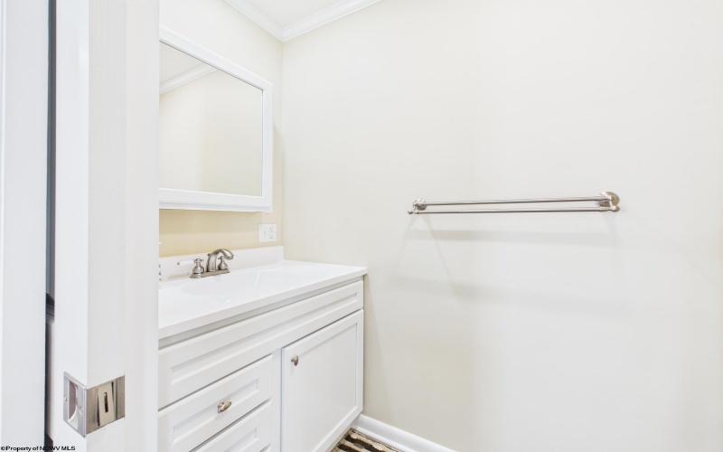 225 Sylvester Drive, Elkins, West Virginia 26241, 3 Bedrooms Bedrooms, 8 Rooms Rooms,2 BathroomsBathrooms,Single Family Detached,For Sale,Sylvester,10160981
