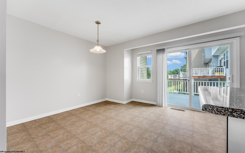 204 TREELINE Lane, Morgantown, West Virginia 26508, 4 Bedrooms Bedrooms, 8 Rooms Rooms,2 BathroomsBathrooms,Single Family Attached,For Sale,TREELINE,10160975