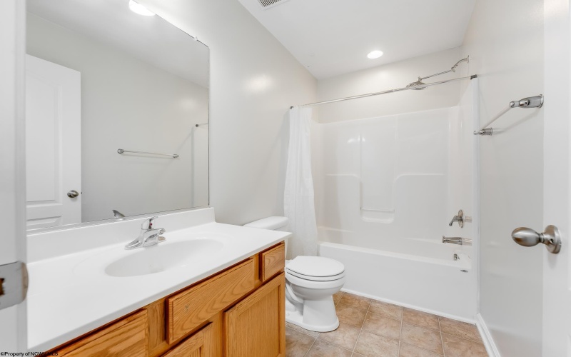 204 TREELINE Lane, Morgantown, West Virginia 26508, 4 Bedrooms Bedrooms, 8 Rooms Rooms,2 BathroomsBathrooms,Single Family Attached,For Sale,TREELINE,10160975