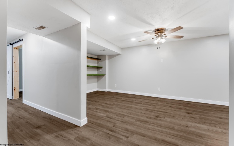204 TREELINE Lane, Morgantown, West Virginia 26508, 4 Bedrooms Bedrooms, 8 Rooms Rooms,2 BathroomsBathrooms,Single Family Attached,For Sale,TREELINE,10160975