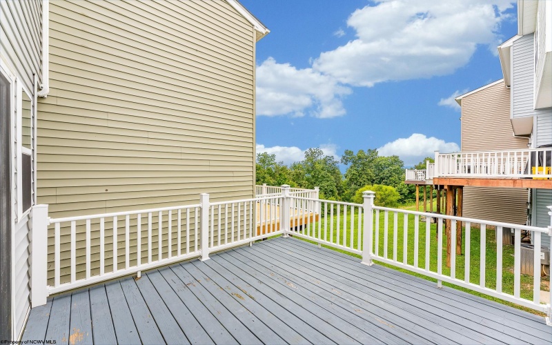 204 TREELINE Lane, Morgantown, West Virginia 26508, 4 Bedrooms Bedrooms, 8 Rooms Rooms,2 BathroomsBathrooms,Single Family Attached,For Sale,TREELINE,10160975