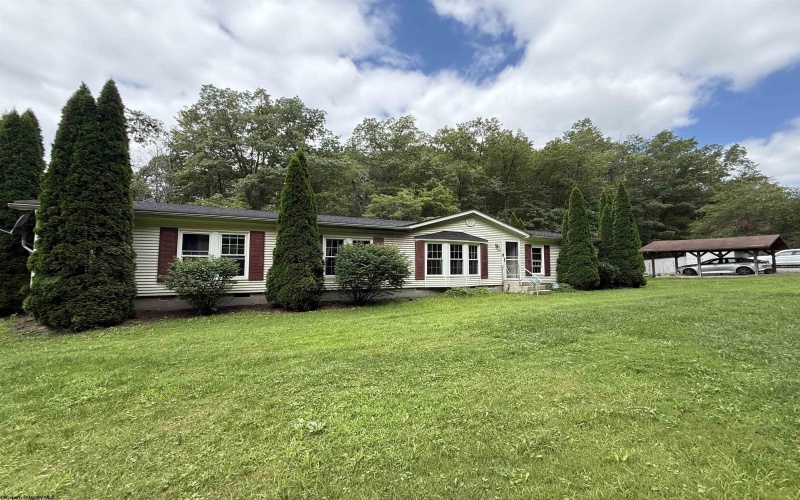 1689 Bell Crouch Road, Huttonsville, West Virginia 26273, 3 Bedrooms Bedrooms, 8 Rooms Rooms,2 BathroomsBathrooms,Single Family Detached,For Sale,Bell Crouch,10160976