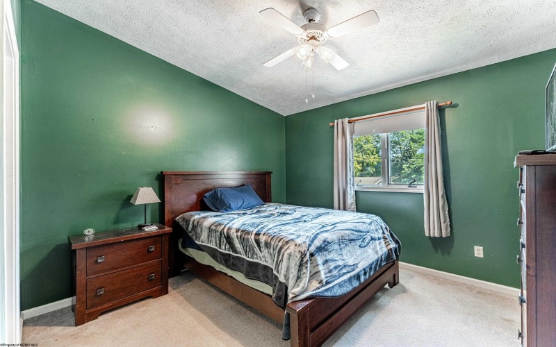 782 Briarwood Street, Morgantown, West Virginia 26508, 4 Bedrooms Bedrooms, 10 Rooms Rooms,2 BathroomsBathrooms,Single Family Detached,For Sale,Briarwood,10160968