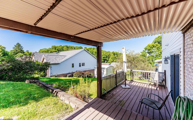 782 Briarwood Street, Morgantown, West Virginia 26508, 4 Bedrooms Bedrooms, 10 Rooms Rooms,2 BathroomsBathrooms,Single Family Detached,For Sale,Briarwood,10160968
