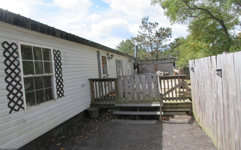 101 GROSS Drive, Davis, West Virginia 26260, 3 Bedrooms Bedrooms, 8 Rooms Rooms,2 BathroomsBathrooms,Single Family Detached,For Sale,GROSS,10160724