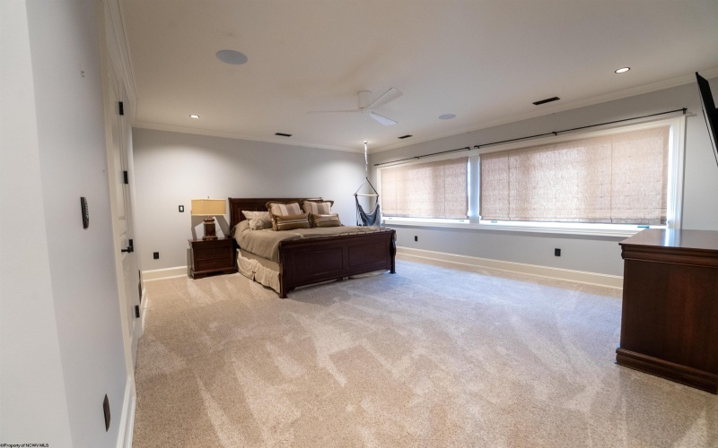300 Mountain Retreat Drive, Horner, West Virginia 26372, 7 Bedrooms Bedrooms, 31 Rooms Rooms,7 BathroomsBathrooms,Single Family Detached,For Sale,Mountain Retreat,10160970