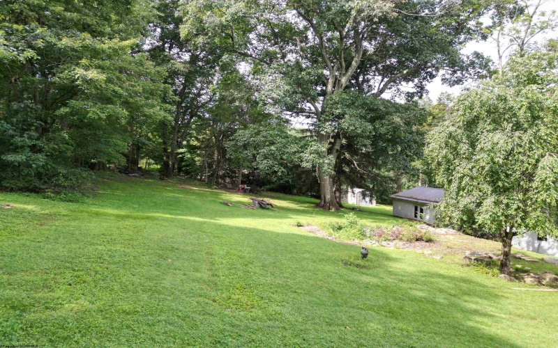 5359 Fairmont Road, Rivesville, West Virginia 26588, 2 Bedrooms Bedrooms, 6 Rooms Rooms,1 BathroomBathrooms,Single Family Detached,For Sale,Fairmont,10160969