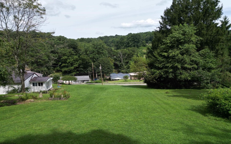 5359 Fairmont Road, Rivesville, West Virginia 26588, 2 Bedrooms Bedrooms, 6 Rooms Rooms,1 BathroomBathrooms,Single Family Detached,For Sale,Fairmont,10160969