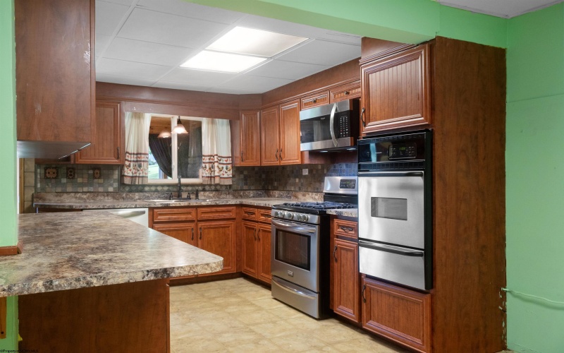 5359 Fairmont Road, Rivesville, West Virginia 26588, 2 Bedrooms Bedrooms, 6 Rooms Rooms,1 BathroomBathrooms,Single Family Detached,For Sale,Fairmont,10160969