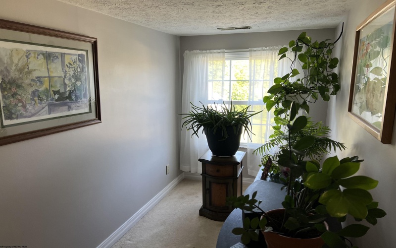 606 Shearwood Forest Drive, Bridgeport, West Virginia 26330, 1 Bedroom Bedrooms, 4 Rooms Rooms,1 BathroomBathrooms,Single Family Attached,For Sale,Shearwood Forest,10160985