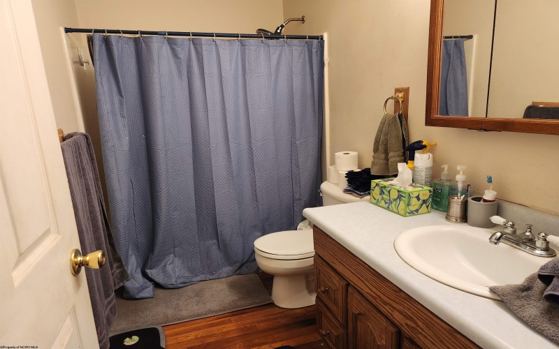 45 Overlook Drive, Bridgeport, West Virginia 26330, 5 Bedrooms Bedrooms, 12 Rooms Rooms,4 BathroomsBathrooms,Single Family Detached,For Sale,Overlook,10157861
