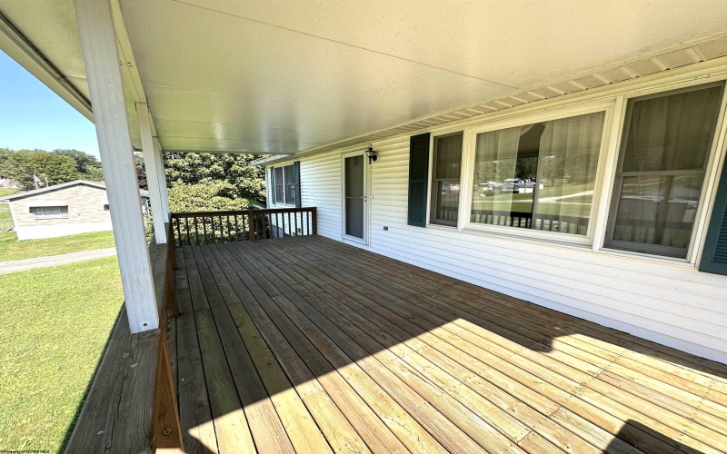 17 Hannah Lane, Fairview, West Virginia 26570, 2 Bedrooms Bedrooms, 5 Rooms Rooms,2 BathroomsBathrooms,Single Family Detached,For Sale,Hannah,10160990
