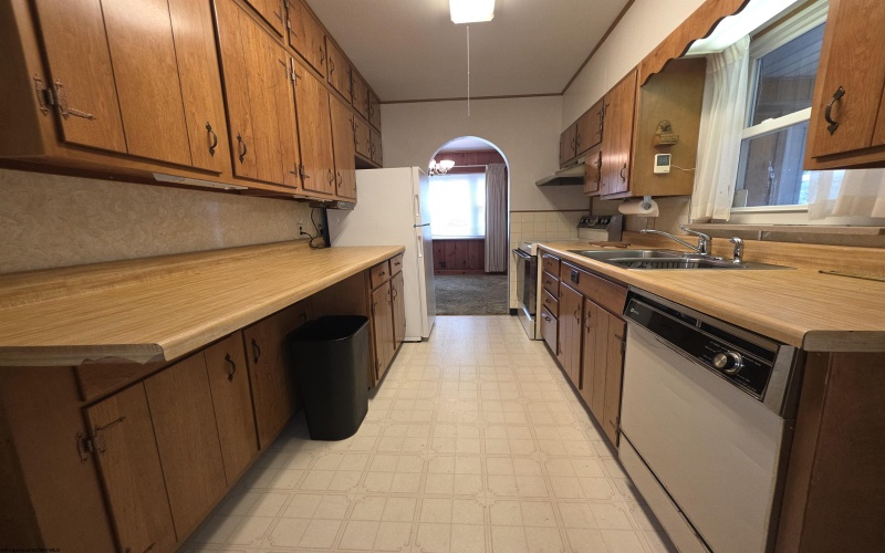 116 Price Street, Kingwood, West Virginia 26537, 3 Bedrooms Bedrooms, 7 Rooms Rooms,2 BathroomsBathrooms,Single Family Detached,For Sale,Price,10160989