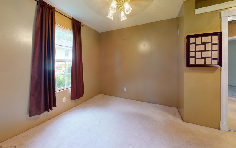 63 Broomfield Street, Rachel, West Virginia 26587, 3 Bedrooms Bedrooms, 8 Rooms Rooms,1 BathroomBathrooms,Single Family Detached,For Sale,Broomfield,10160995