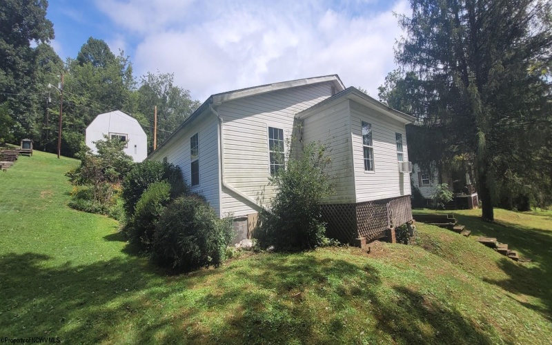 63 Broomfield Street, Rachel, West Virginia 26587, 3 Bedrooms Bedrooms, 8 Rooms Rooms,1 BathroomBathrooms,Single Family Detached,For Sale,Broomfield,10160995