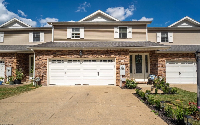 14 Turnstone Drive, Morgantown, West Virginia 26505, 3 Bedrooms Bedrooms, 16 Rooms Rooms,3 BathroomsBathrooms,Single Family Attached,For Sale,Turnstone,10161009