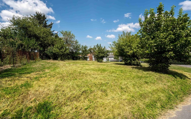TBD Spring Street, Westover, West Virginia 26501, ,Lots/land,For Sale,Spring,10161011