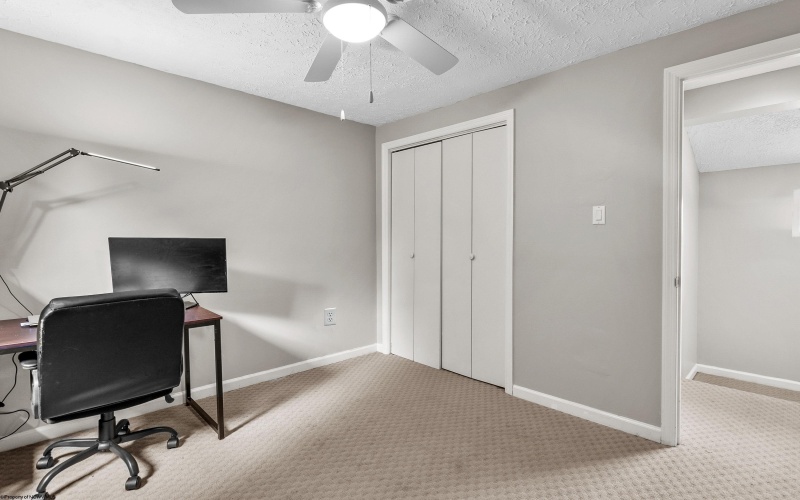 1426 Palace Drive, Morgantown, West Virginia 26508, 3 Bedrooms Bedrooms, 7 Rooms Rooms,3 BathroomsBathrooms,Residential Rentals,For Rent,Palace,10161001