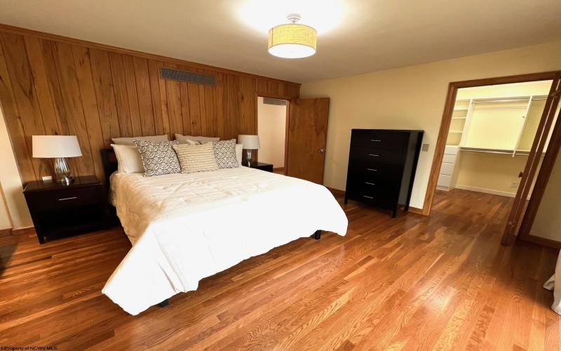 604 Schubert Place, Morgantown, West Virginia 26505, 4 Bedrooms Bedrooms, 9 Rooms Rooms,3 BathroomsBathrooms,Single Family Detached,For Sale,Schubert,10161010