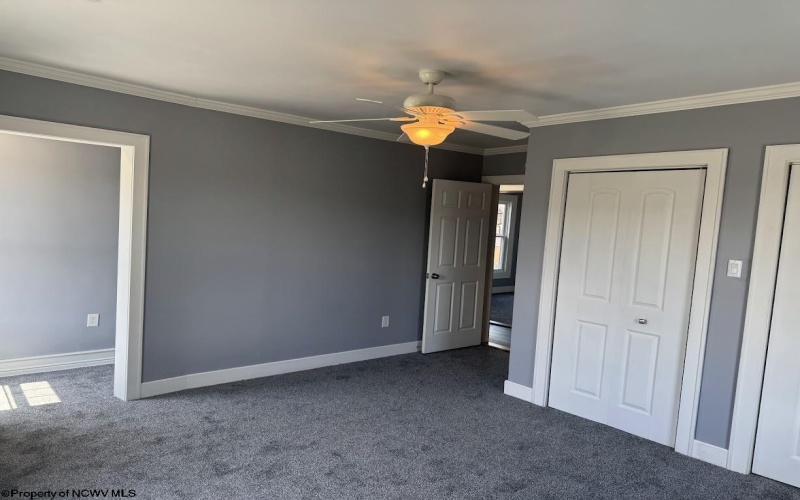 418 Columbia Street, Fairmont, West Virginia 26554, 4 Bedrooms Bedrooms, 8 Rooms Rooms,2 BathroomsBathrooms,Single Family Detached,For Sale,Columbia,10161008